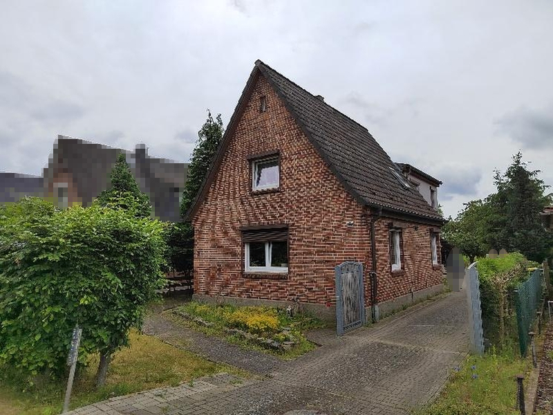 Einfamilienhaus und Gartenland in Neustadt-Glewe - Bild 2