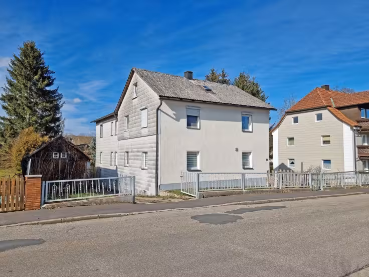Gebäude- und Freifläche in Erbendorf - Bild 1