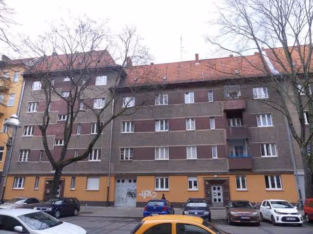 Mehrfamilienhaus in Berlin - Bild 3