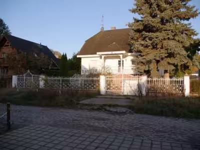Grundstück mit Einfamilienhaus in Ferdinand-Buisson-Straße 37, 13127 Berlin - Bild 8