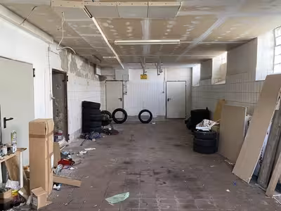 Kfz-Stellplatz, Garage, Eigentumswohnung (3 bis 4 Zimmer), Kfz-Stellplatz, Gewerbeeinheit (z.B. Laden, Büro) in Friedrichsdorfer Straße 55, 55A, Auerhahnstraße 8, 33335 Gütersloh - Bild 2