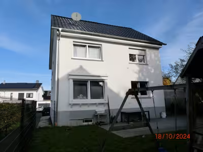 Zweifamilienhaus in Hüttenweg 74, 53721 Siegburg, Heide - Bild 1