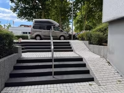 Eigentumswohnung (3 bis 4 Zimmer) in Lütticher Straße 37, 39, 41, 40547 Düsseldorf, Niederkassel - Bild 1