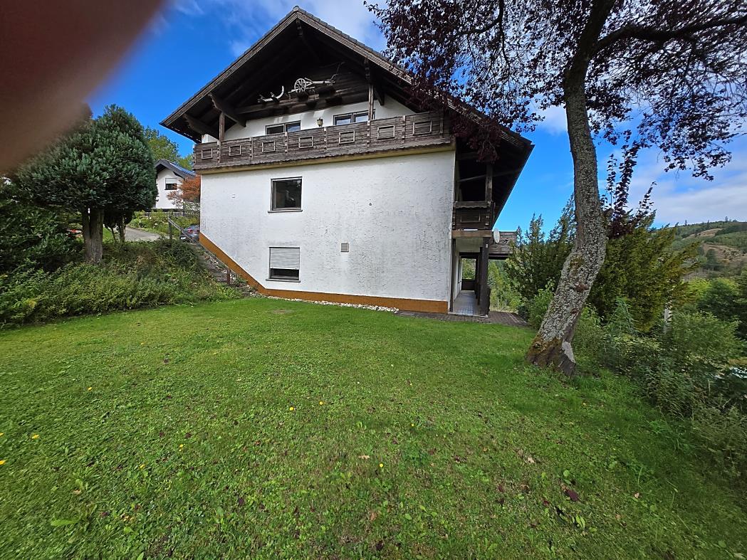 Wohn-/Geschäftshaus in Steinwiesen - Bild 3