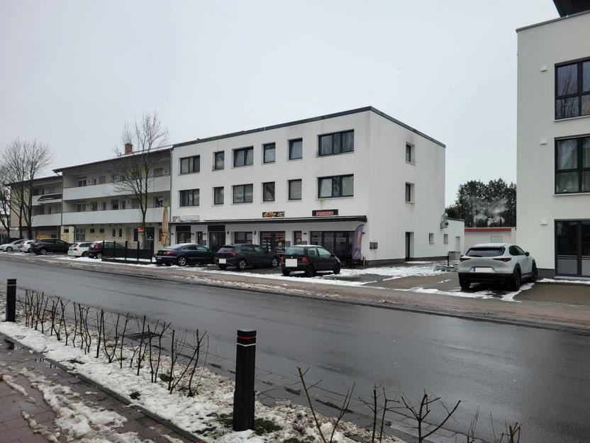 Kfz-Stellplatz, Eigentumswohnung (3 bis 4 Zimmer) in Paderborn - Bild 4