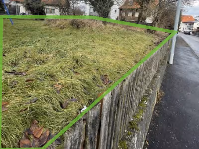 Bauplatz und Grün-/Gartenland in Gomaringen - Bild 1