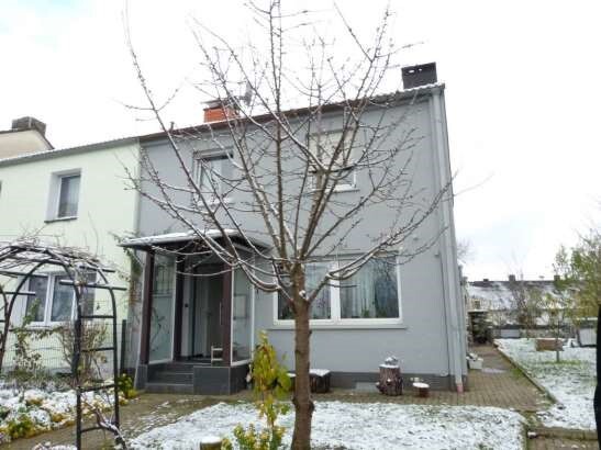 Garage, Einfamilienhaus, Einfamilien-Reihenendhaus auf Erbbaurechtsbasis mit einer Reihenendgarage in Werl - Bild 2