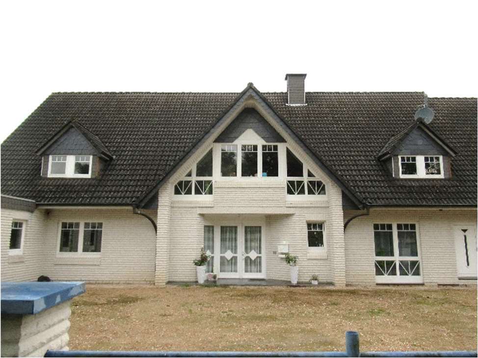 Doppelhaushälfte in Varel - Bild 1