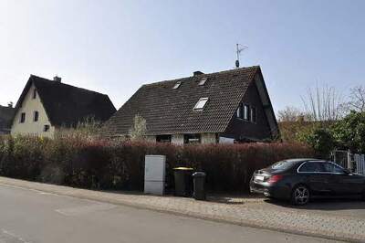 Kfz-Stellplatz, Einfamilienhaus in In den Erlen 1, 53881 Euskirchen, Kleinbüllesheim - Bild 1