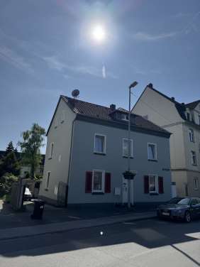 gemischt genutztes Gebäude (Zahnarztpraxis und Wohnung) in Duisburg - Bild 3