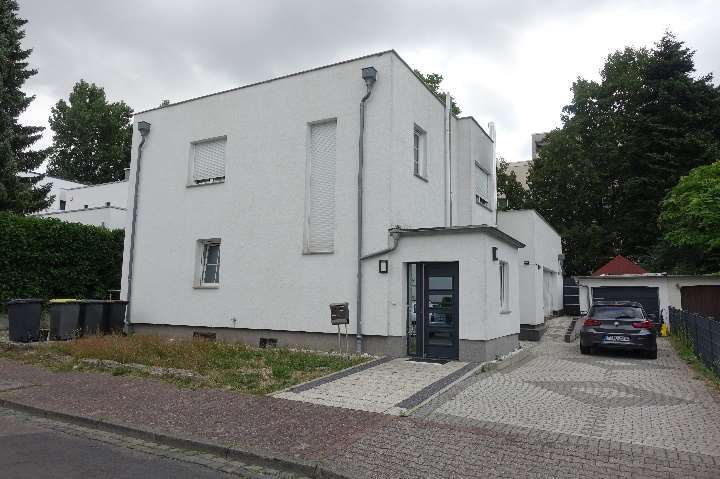 Einfamilienhaus in Frankfurt am Main - Bild 1