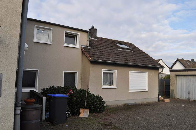 Kfz-Stellplatz, Mehrfamilienhaus, 3 Garagen in Bergisch Gladbach - Bild 4