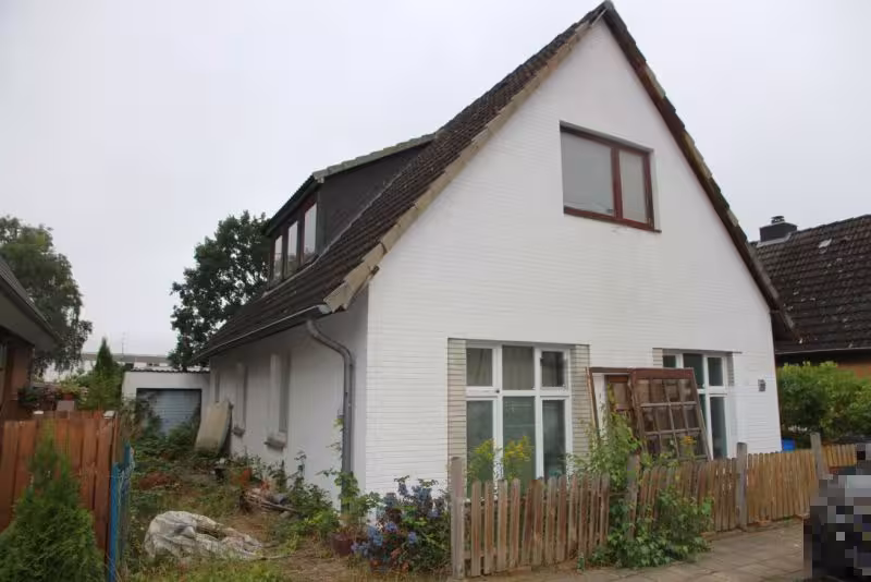 Erbbaurecht, Einfamilienhaus mit Garage in Lübeck - Bild 1