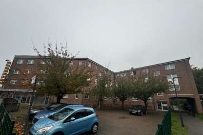 Mehrfamilienhaus, Mehrfamilienhaus in Duisburg - Bild 1