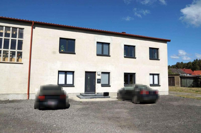 Einfamilienhaus mit 2 Garagenhallen in Heinestraße 33, 17213 Malchow - Bild 1