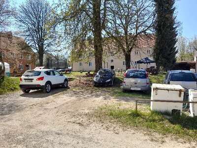 Mehrfamilienhaus in Ziegelfeldweg, 86554 Pöttmes - Bild 1