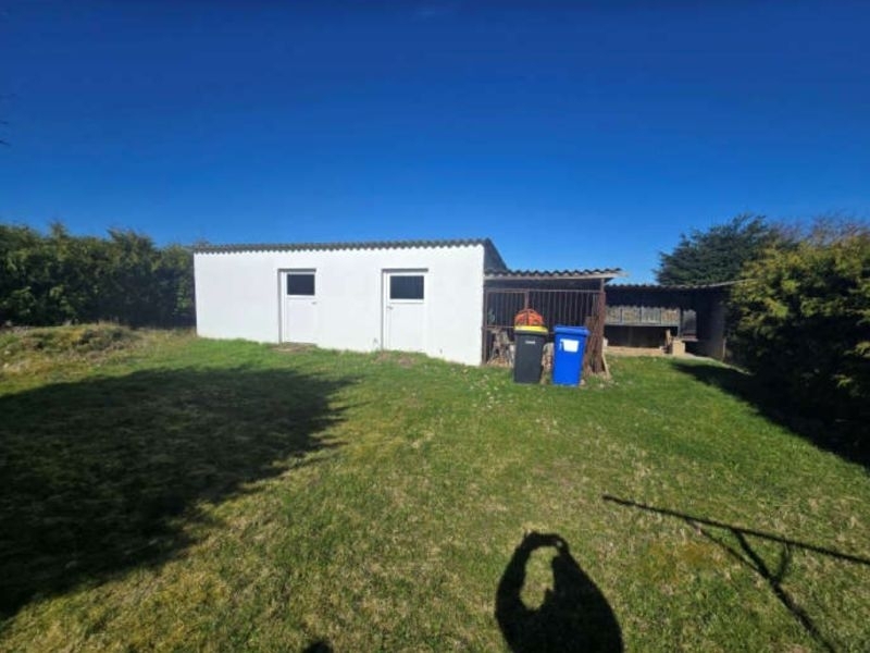 Einfamilienwohnhaus (Doppelhaushälfte) mit Nebengebäuden in Groß Teetzleben - Bild 3