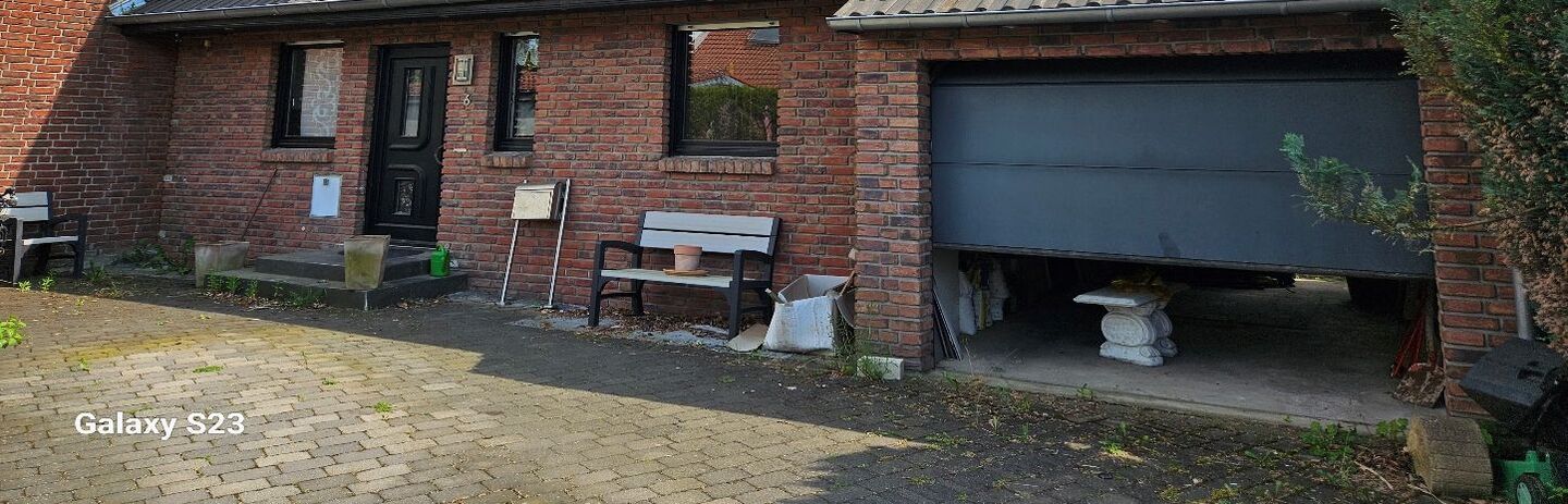 Garage, Doppelhaushälfte in Holzwickede - Bild 2