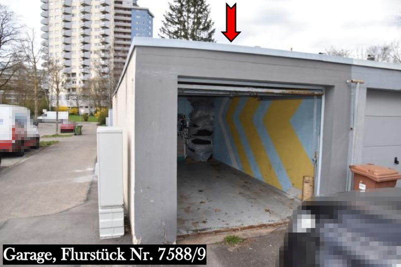 Zweifamilienwohnhaus (Reihenendhaus) und 2 Garagen in Stuttgart - Bild 2