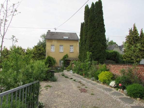 Einfamilienhaus, unbebautes Grundstück in Hillscheid - Bild 1