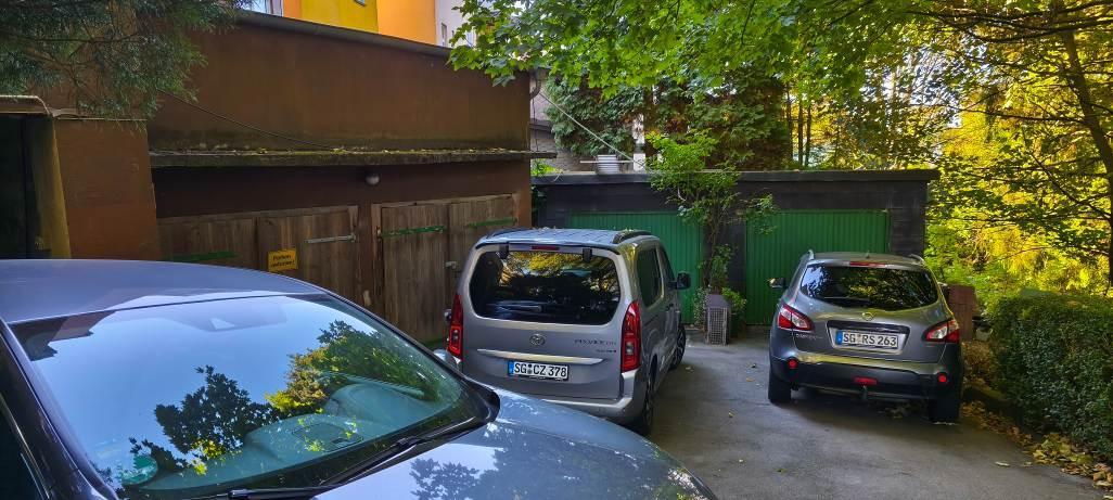 EFH-Anbau sowie zwei freilegungsreife Garagengebäuden in Solingen - Bild 4