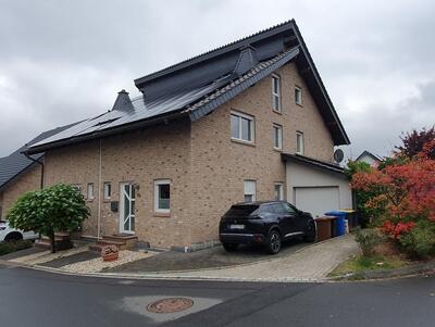 Doppelhaushälfte in Im Bongärtchen 19 a, 53894 Mechernich, Kommern - Bild 1