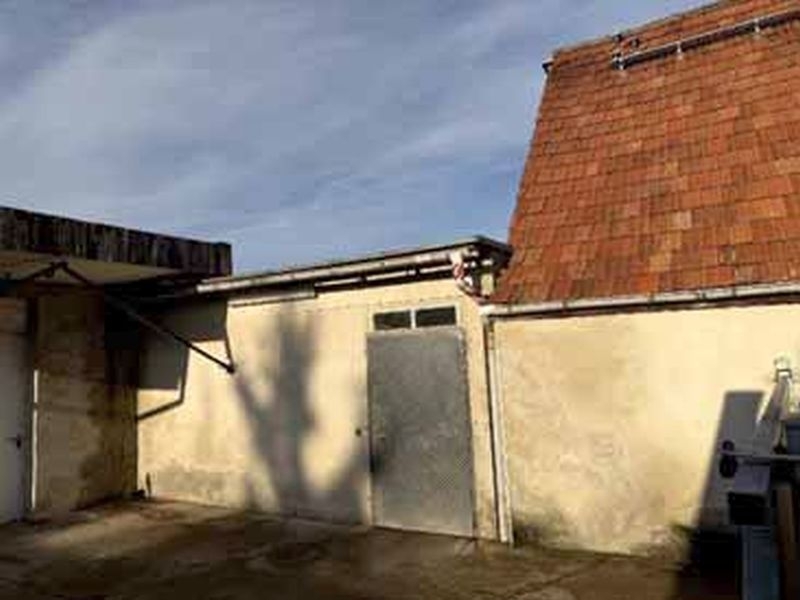 Geschäftshaus mit Nebengebäuden in Friesack - Bild 3
