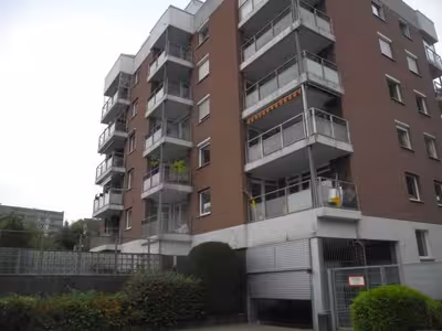 1/2 Miteigentumsanteil an Wohnungseigentum in Görlitzer Straße 2, 22045 Hamburg - Jenfeld - Bild 2