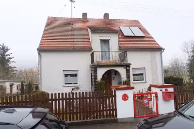 Einfamilienhaus in Lindenbergstraße 30, 86368 Gersthofen, Edenbergen - Bild 2