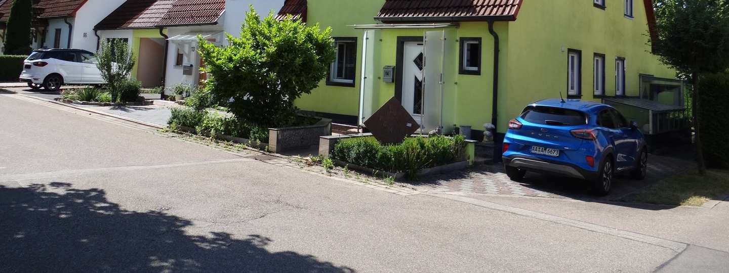 Doppelhaushälfte, Garage in Dinkelsbühl - Bild 2