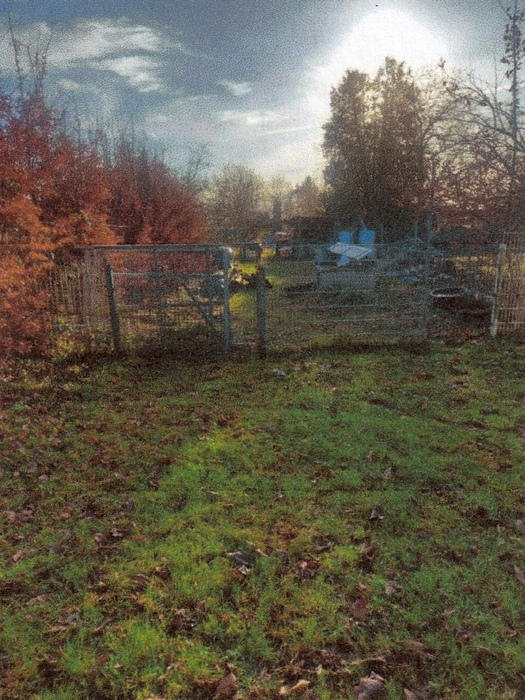 Eingefriedete Landwirtschaftsfläche in Dossenheim - Bild 1