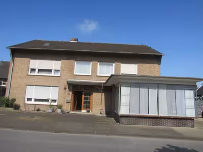 Gewerbeeinheit (z.B. Laden, Büro), Eigentumswohnung im Ober- und Dachgeschoss in Diersfordter Straße 11, 46499 Hamminkeln - Bild 2