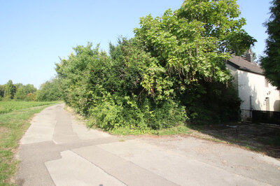 Einfamilienhaus, mit vermutlich einem ehemaligen Scheunengebäude in Grunewaldstraße 163, 41066 Mönchengladbach, Neuwerk - Bild 2