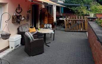 Garage, Einfamilienhaus in Lage - Bild 1