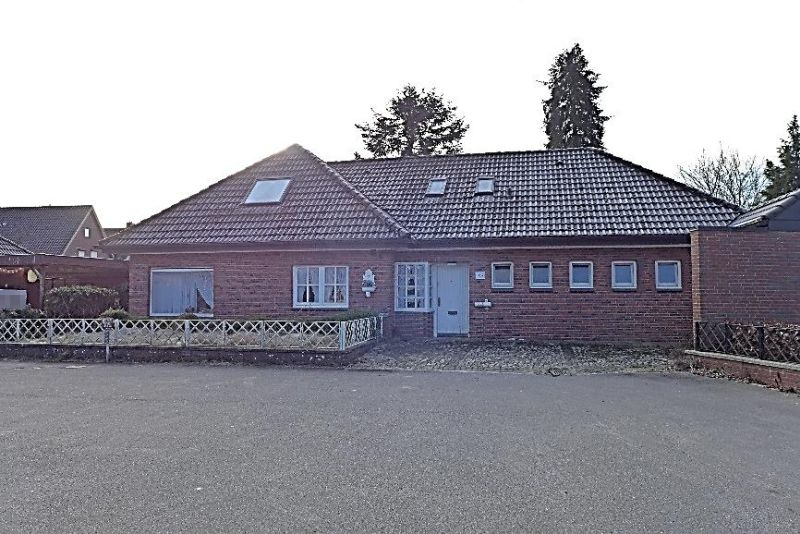 Einfamilienhaus mit Garage in Münsterdorf - Bild 1