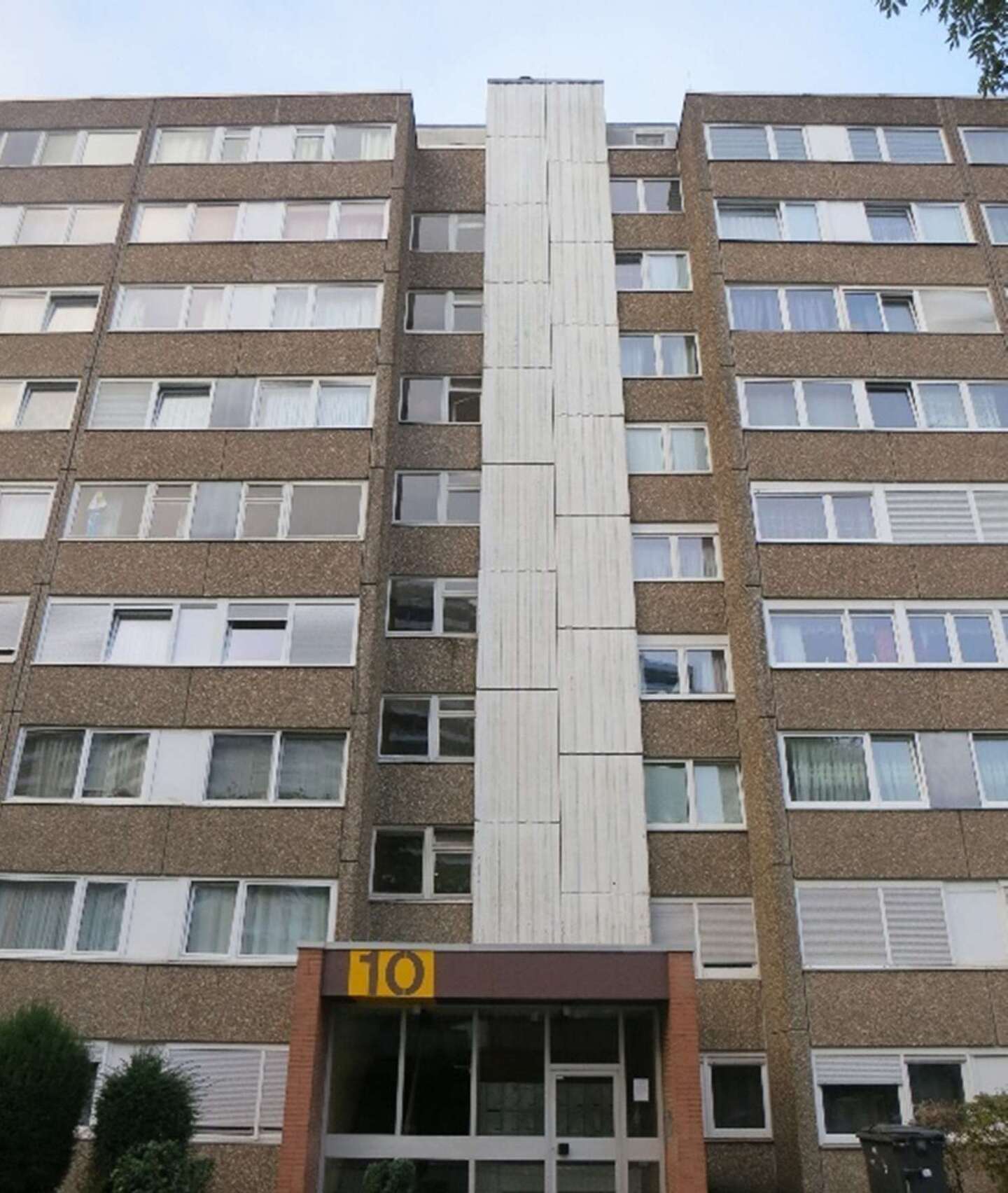 Kfz-Stellplatz, Eigentumswohnung (3 bis 4 Zimmer) in Bergisch Gladbach - Bild 1