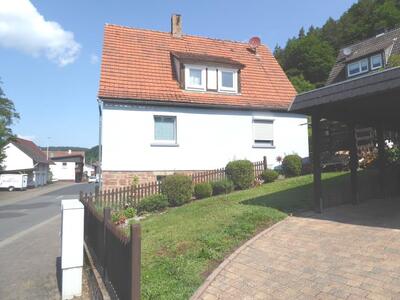 Wohnhaus mit Nebengebäude, PKW-Stellplatz in Nähe Wintersbacher Straße und Wintersbacher Straße 138, 63874 Dammbach, Wintersbach - Bild 2