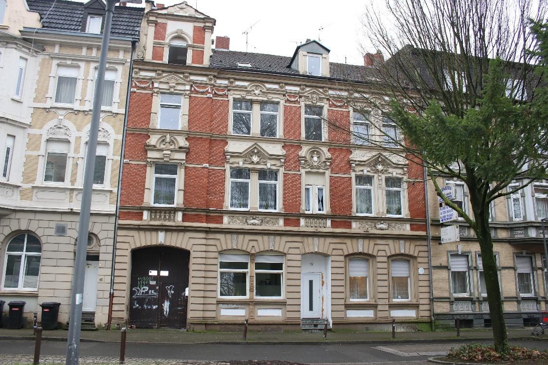 Eigentumswohnung (1 Zimmer), Die ETW Nr. 5 wird zusammen mit der ETW Nr. 3 und der ETW Nr. 4 als wirtschaftliche Einheit genutzt und ist zum Wertermittlungsstichtag als Einheit vermietet. in Gelsenkirchen - Bild 1