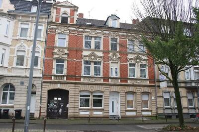 Eigentumswohnung (1 Zimmer), Die ETW Nr. 5 wird zusammen mit der ETW Nr. 3 und der ETW Nr. 4 als wirtschaftliche Einheit genutzt und ist zum Wertermittlungsstichtag als Einheit vermietet. in Josefstr. 17, 45879 Gelsenkirchen - Bild 1