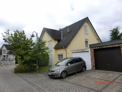 Einfamilienhaus, Doppelhaushälfte in Spatzenweg 17 b, 53844 Troisdorf - Bild 4