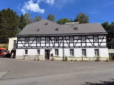Wohn-/Geschäftshaus in Bergstraße 9, 09235 Burkhardtsdorf - Bild 2
