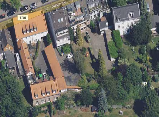 Denkmalschutz stehende ehemalige Hofanlage, bestehend aus 3 Wohnungen, Nebengebäude und Carport in Meerbusch - Bild 3