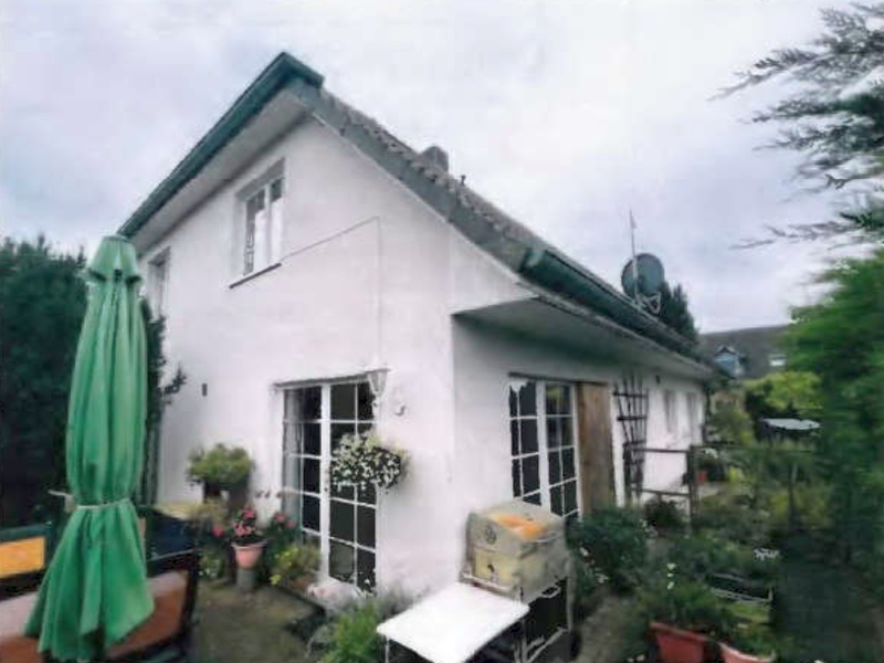 Einfamilienhaus mit Einliegerwohnung und Carport in Pampow - Bild 2