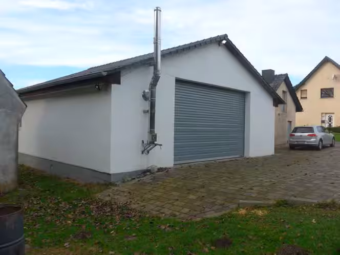Zweifamilienhaus, gewerblich genutztes Grundstück, Kfz-Stellplatz, Garage in Porta Westfalica - Bild 13