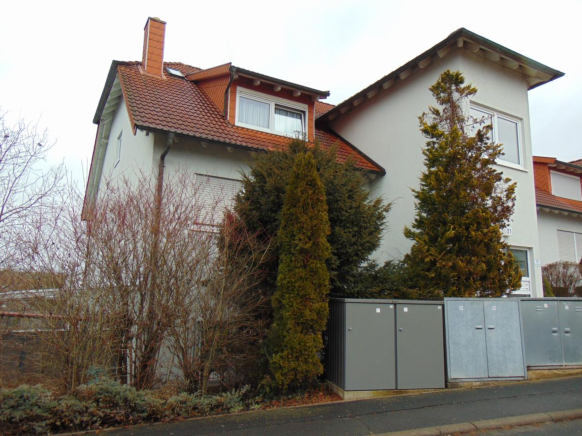 Dachgeschoßwohnung mit Keller in Hettstadt - Bild 4