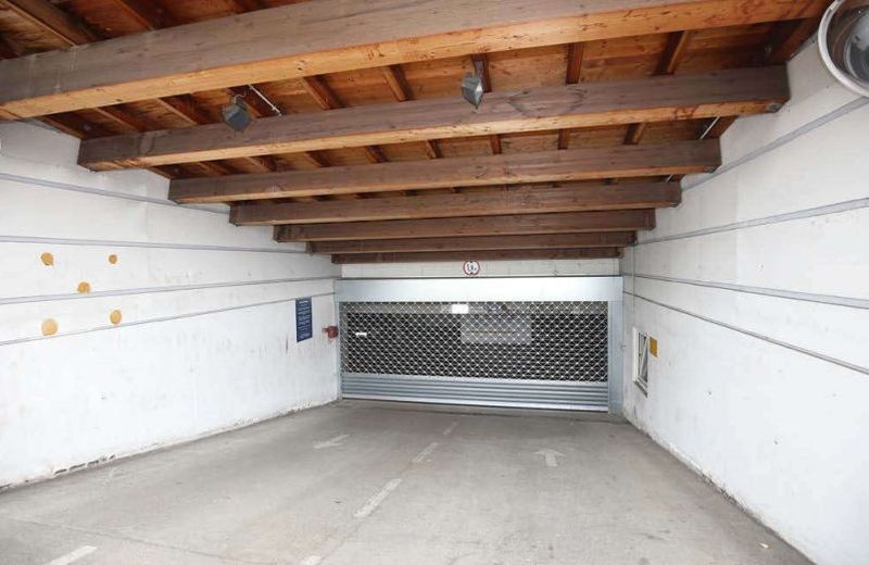 Tiefgaragenstellplätze in Eislingen/Fils - Bild 1