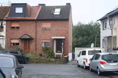 Garage, Einfamilienhaus in Königsberger Straße 84, 44581 Castrop-Rauxel - Bild 1