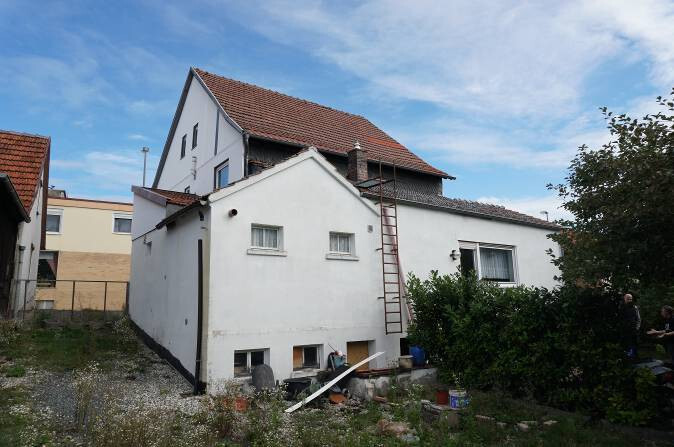 Ein- bis Zweifamilienhaus - siehe Beschreibung in Frohnlach - Bild 3