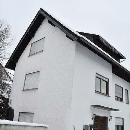 Kfz-Stellplatz, Garage, Mehrfamilienhaus in Engelskirchen - Bild 1