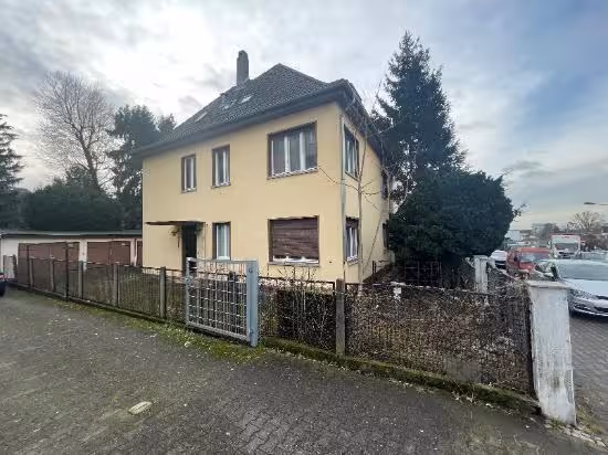 Mehrfamilienhaus in Frankfurt am Main - Bild 1
